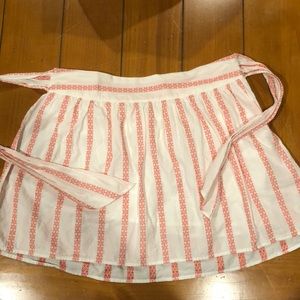 Old Navy Embroidered Skirt